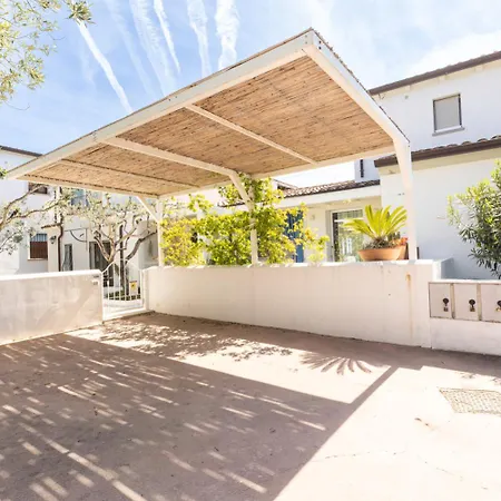 Casa Luce 펜션 Nuragheddu