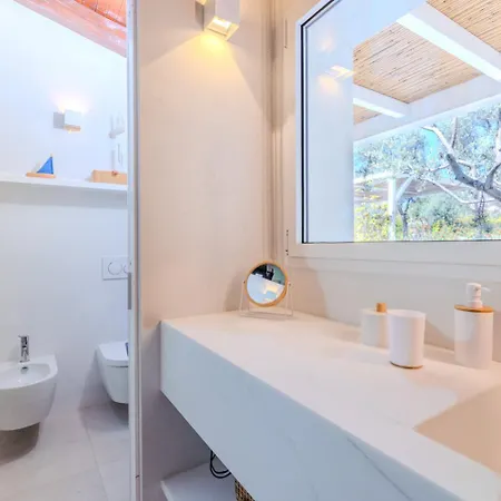 Casa Luce 펜션 Nuragheddu